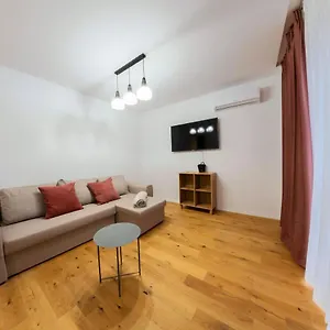 Citadela North 1br W Security And Self Check In Apartament Bucureşti