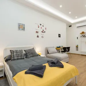 Apartment Holidays Downtown, Budapest